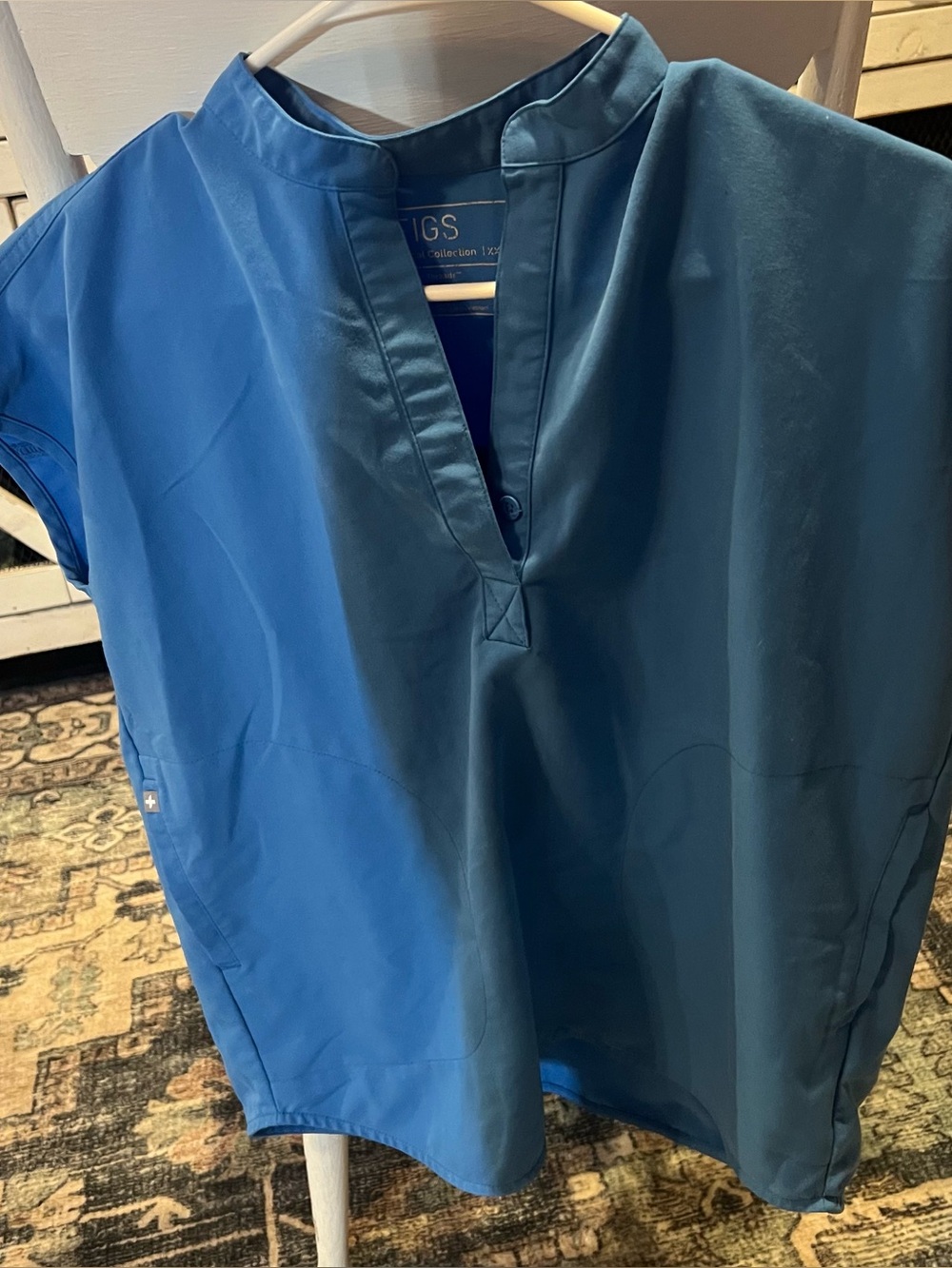 Figs capri blue Rafaela top
XXS